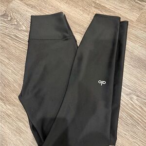 ALO Yoga 7/8 high waisted airlift legging